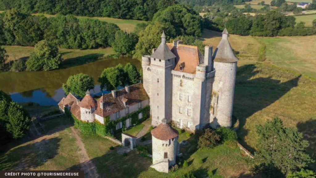 Le château de Villemonteix